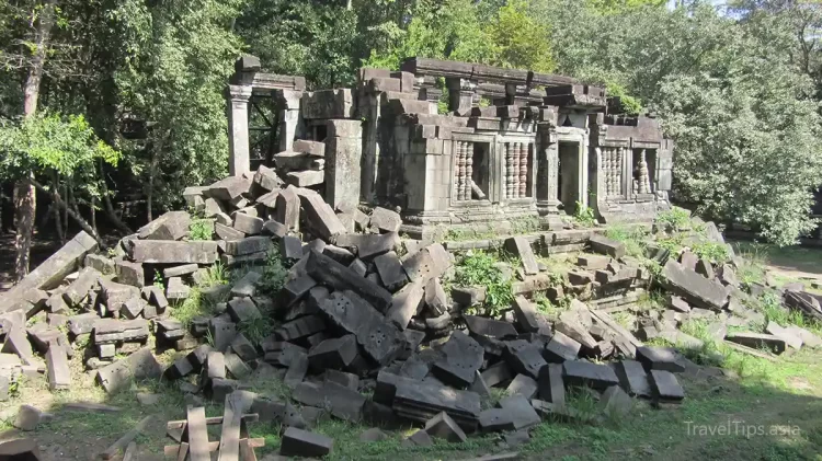beng mealea temple siem reap cambodia