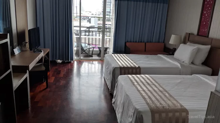 discovery beach hotel pattaya